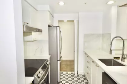 1609 1009 Expo Boulevard, Vancouver, BC, Vancouver — Apartment/Condo for sale