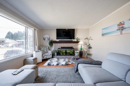 2049 Lynden Street, Abbotsford, BC, Abbotsford — Single Family Residence for sale