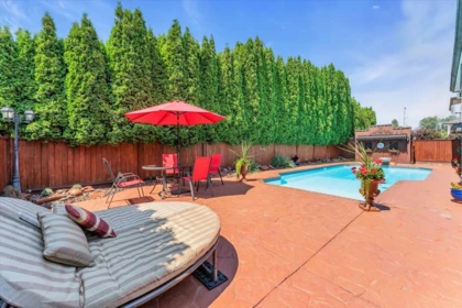 5955 189a Street, Surrey, BC, Surrey — Single Family Residence for sale