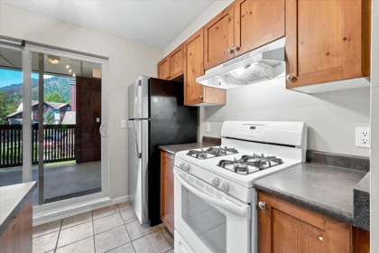 Kitchen Island Photo of 1 1444 Vine Road, Pemberton, BC