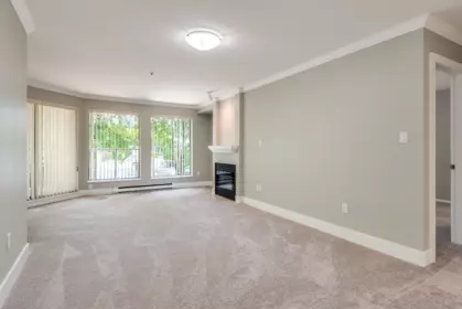 Primary Bathroom Photo of 212 2978 Burlington Drive, Coquitlam, BC