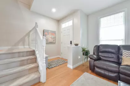 18043 70 Avenue, Surrey, BC, Surrey — Row House (Non-Strata) for sale