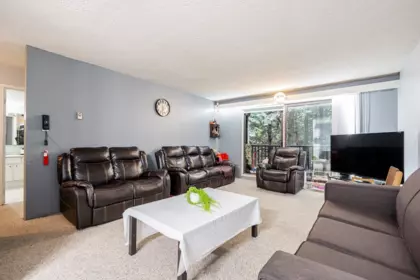 209 15238 100 Avenue, Surrey, BC, Surrey — Apartment/Condo for sale