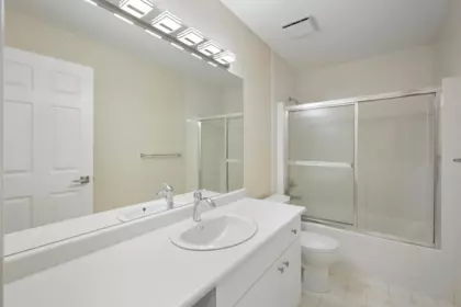 Walk-In Closet Photo of 4995 202a Street, Langley, BC