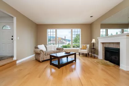 Kitchen Island Photo of 2670 Brewster Drive, Coquitlam, BC