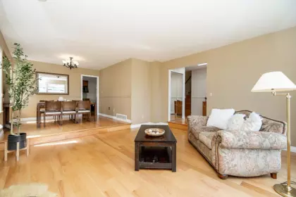 Kitchen Photo of 2670 Brewster Drive, Coquitlam, BC
