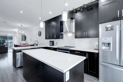 Kitchen Photo of 121 13898 64 Avenue, Surrey, BC