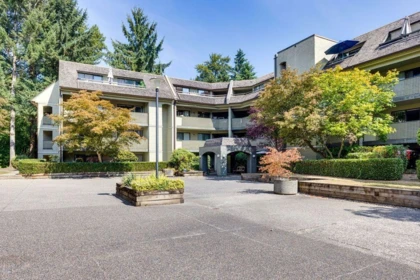 404 1210 Pacific Street, Coquitlam, BC, Coquitlam — Apartment/Condo for sale
