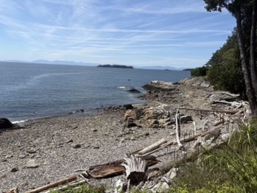 1801 Arbutus Point Road, Bowen Island, BC, Bowen Island — Single Family Residence for sale
