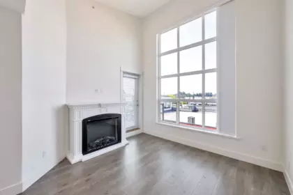 Dining Area Photo of 413 30515 Cardinal Avenue, Abbotsford, BC