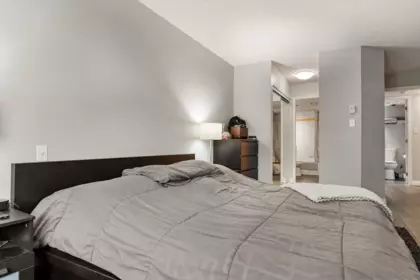 Bedroom 3 Photo of 102 33280 E Bourquin Crescent, Abbotsford, BC
