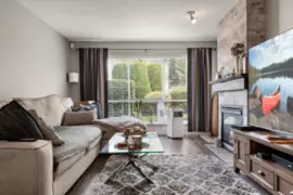 102 33280 E Bourquin Crescent, Abbotsford, BC