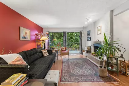 834 Hendecourt Road, North Vancouver, BC, North Vancouver — Townhouse for sale