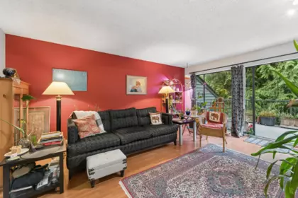 834 Hendecourt Road, North Vancouver, BC, North Vancouver — Townhouse for sale