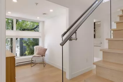 Hallway Photo of 1880 E Georgia Street, Vancouver, BC