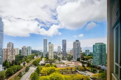 Hot Tub / Spa Photo of 1705 6240 Mckay Avenue, Burnaby, BC