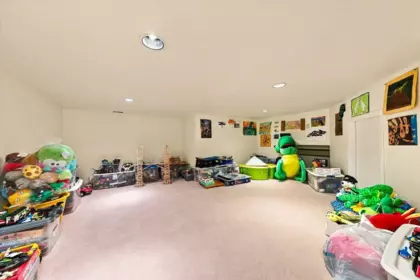 Hot Tub / Spa Photo of 1523 Lawson Avenue, West Vancouver, BC
