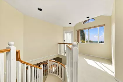 Laundry Room Photo of 1523 Lawson Avenue, West Vancouver, BC