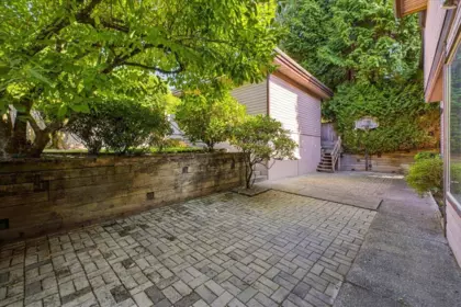Outdoor Kitchen Photo of 1523 Lawson Avenue, West Vancouver, BC