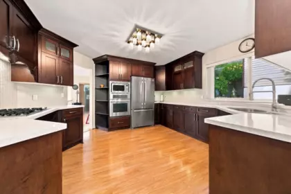 Primary Bedroom Photo of 1523 Lawson Avenue, West Vancouver, BC