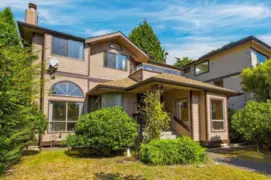 1523 Lawson Avenue, West Vancouver, BC