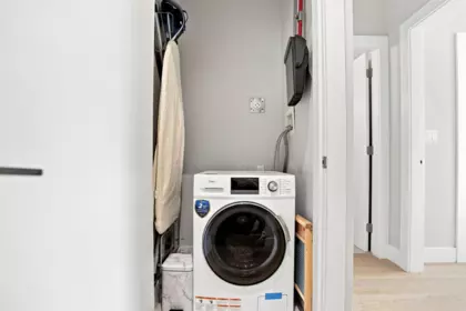 Mudroom Photo of 1185 Victoria Drive, Vancouver, BC