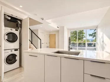 TH16 13318 104 Avenue, Surrey, BC, Surrey — Townhouse for sale