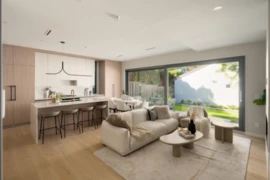 2 2941 W 29th Avenue, Vancouver, BC