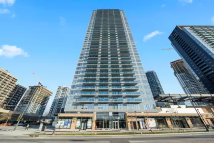 1204 13615 Fraser Highway, Surrey, BC, Surrey — Apartment/Condo for sale