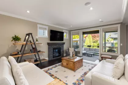Office / Den Photo of 358 W 15th Street, North Vancouver, BC