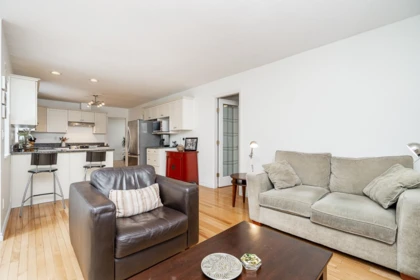 Basement Recreation Room Photo of 954 160b Street, Surrey, BC