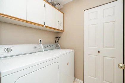 Hallway Photo of 954 160b Street, Surrey, BC