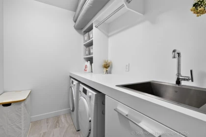 Laundry Room Photo of 1204 6688 Pearson Way, Richmond, BC