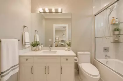 Basement Recreation Room Photo of 7679 155 Street, Surrey, BC