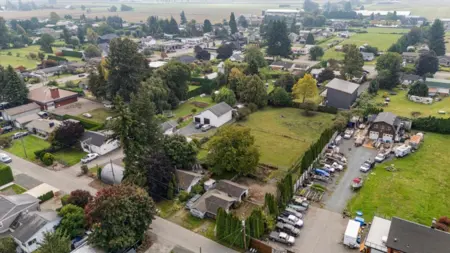 42518 Peters Road, Sardis - Greendale, BC, Sardis - greendale — Single Family Residence for sale