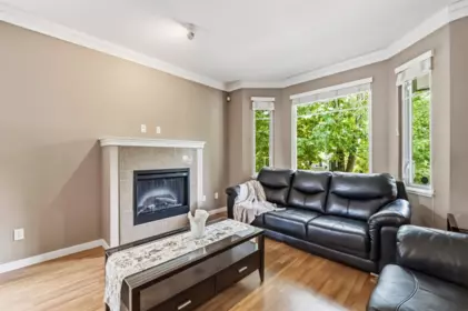 23 6575 192 Street, Surrey, BC, Surrey — Townhouse for sale