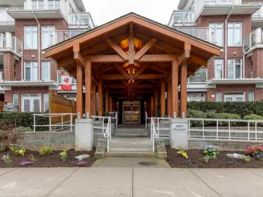 4280 Moncton Street, Richmond, BC, Richmond — Apartment/Condo for sale