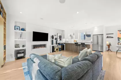 11 1670 160 Street, Surrey, BC, Surrey — Townhouse for sale