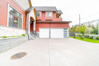 9972 120 Street, Surrey, BC, Surrey — Single Family Residence for sale