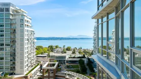 1007 15152 Russell Avenue, White Rock, BC, White rock — Apartment/Condo for sale
