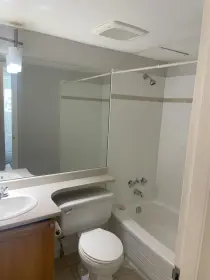 209 1870 E Southmere Crescent, Surrey, BC, Surrey — Apartment/Condo for sale
