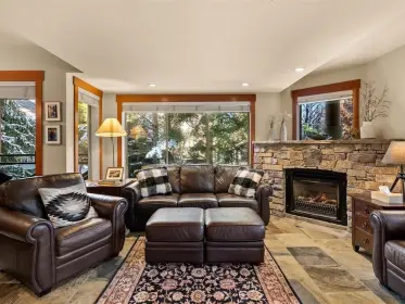 6 4375 Northlands Boulevard, Whistler, BC, Whistler — Townhouse for sale