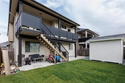 32864 Sylvia Avenue, Mission, BC, Mission — Single Family Residence for sale