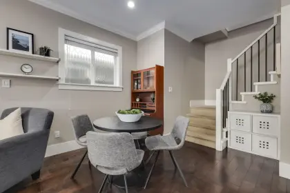 4116 Pandora Street, Burnaby, BC, Burnaby — Half Duplex for sale