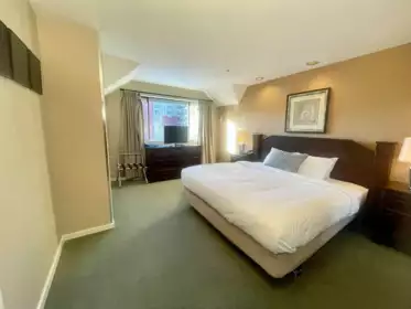 904 4293 Mountain Square, Whistler, BC, Whistler — Apartment/Condo for sale