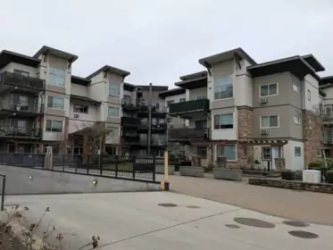 306 11935 Burnett Street, Maple Ridge, BC, East Central — 1 bed apartment/condo for sale