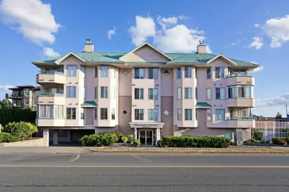 201 46000 First Avenue, Chilliwack, BC, Chilliwack — Apartment/Condo for sale