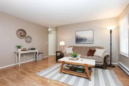 201 46000 First Avenue, Chilliwack, BC, Chilliwack — Apartment/Condo for sale