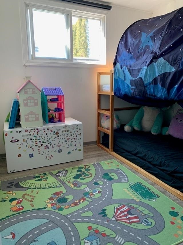 Breakfast Nook Photo of 103 201 Cayer Street, Coquitlam, BC