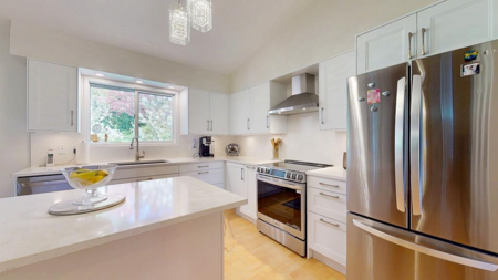 8024 Southwood Road, Halfmoon Bay, BC, Halfmoon Bay — Single Family Residence for sale